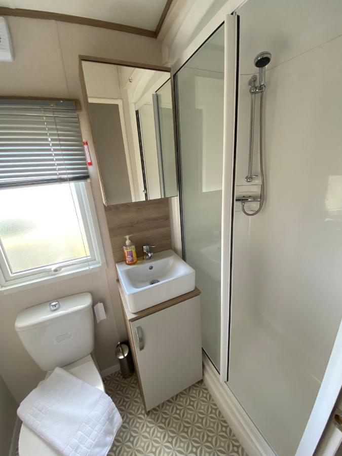 Palm Grove 182 - Pet Friendly, Wifi, Close To Beach And Clubhouse - Golden Palm Resort - Meadow Lakes Caravan & Lodge Hire Skegness Exteriér fotografie