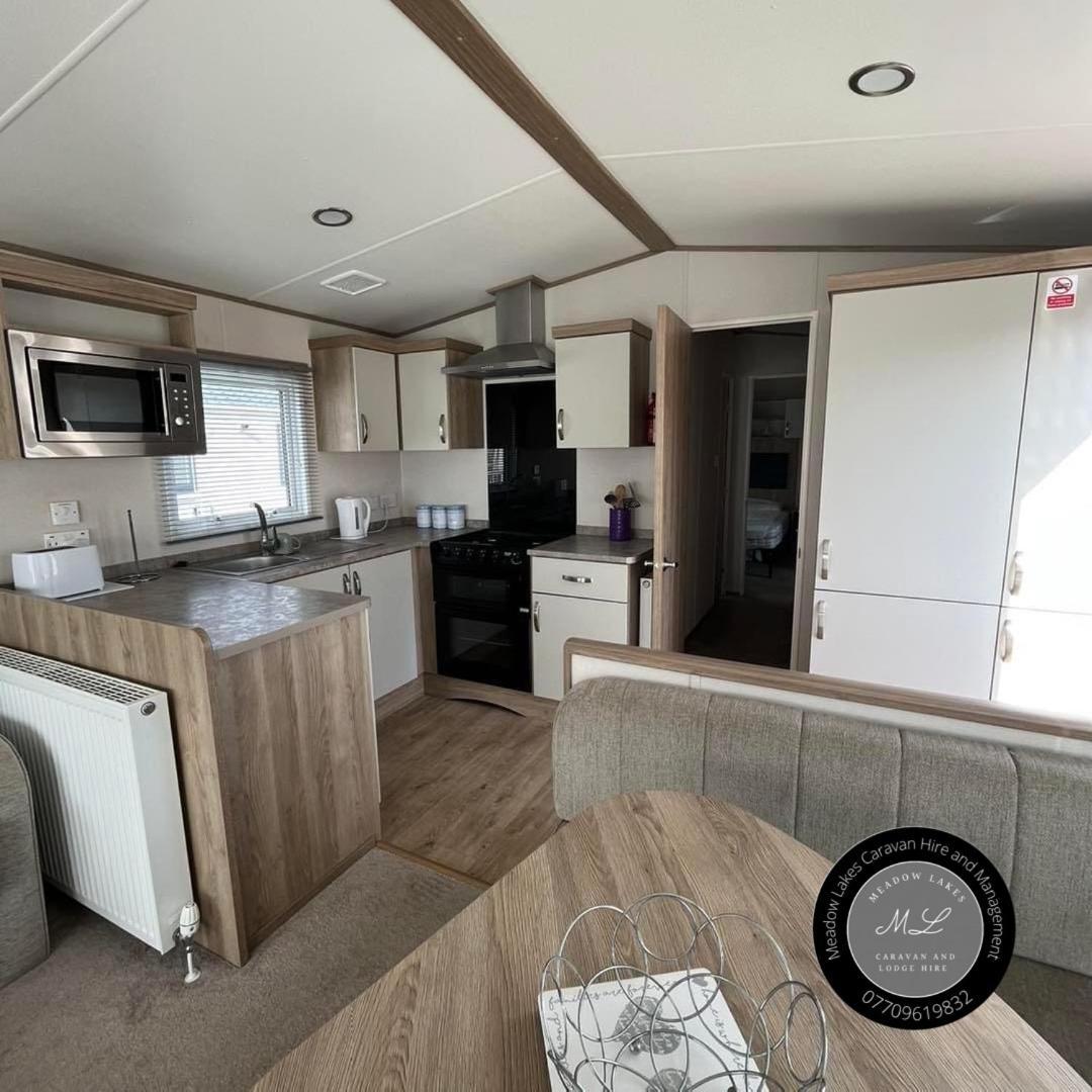 Palm Grove 182 - Pet Friendly, Wifi, Close To Beach And Clubhouse - Golden Palm Resort - Meadow Lakes Caravan & Lodge Hire Skegness Exteriér fotografie